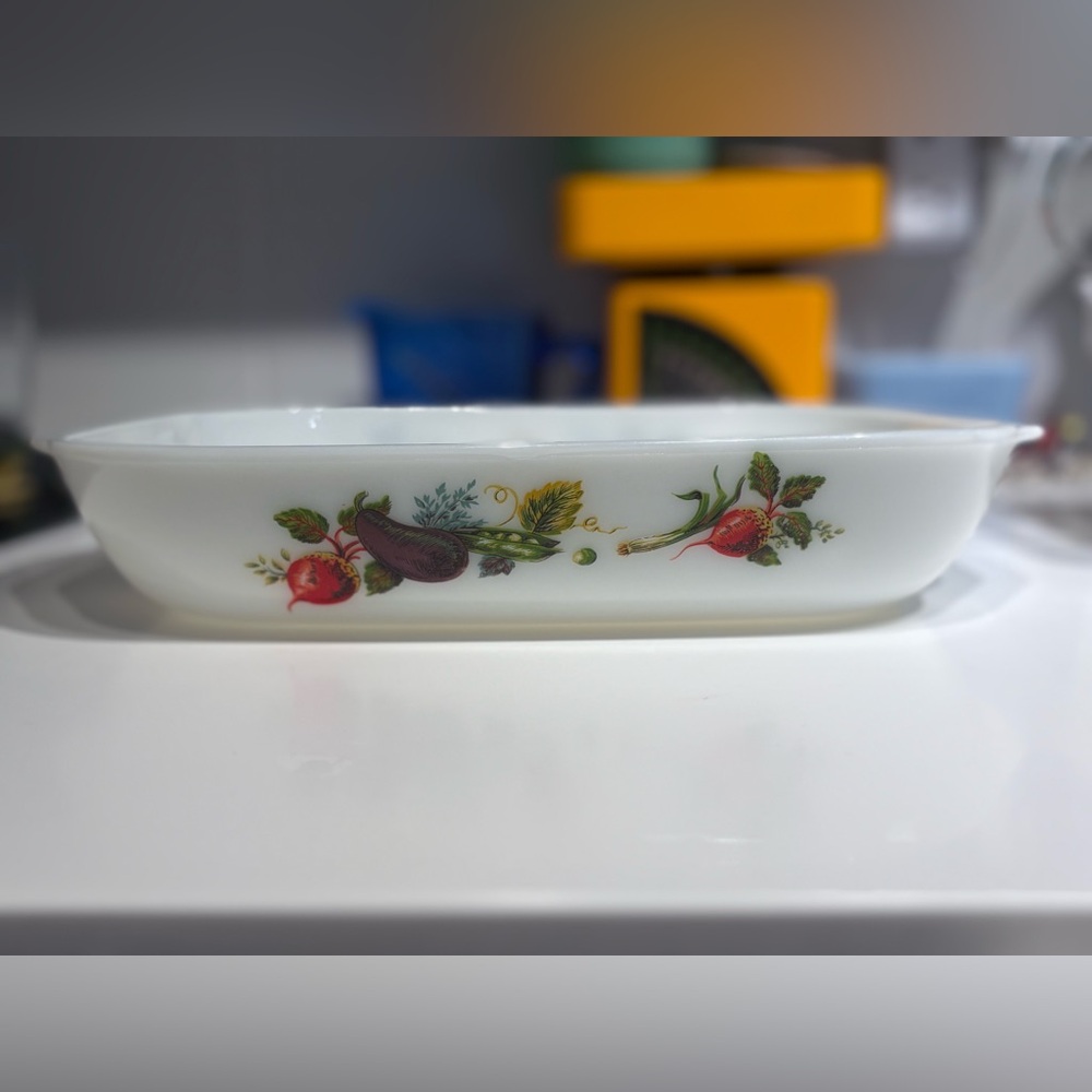 Vintage JAJ Pyrex Tuscan Market Garden - Lasagna dish #535